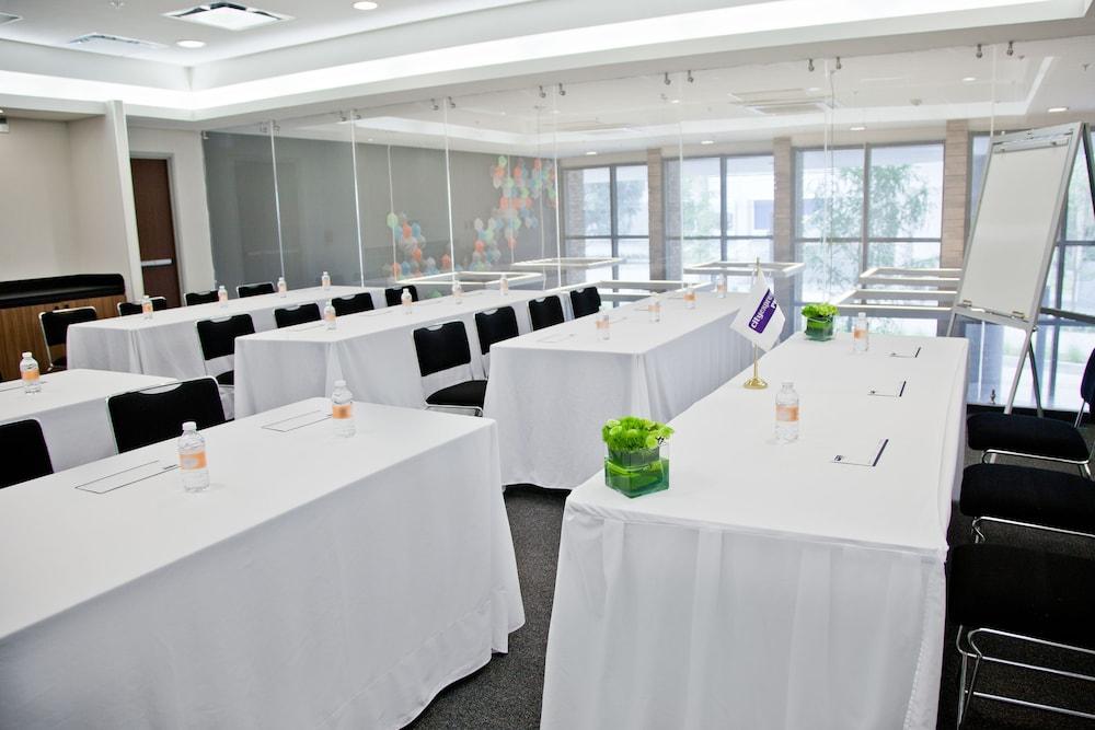City Express Plus By Marriott Monterrey Nuevo Sur Exterior foto